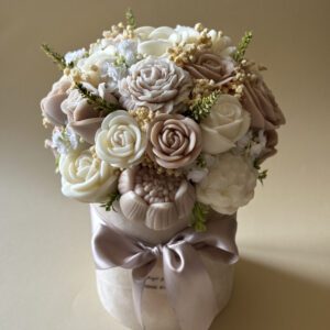 Buket od svijeća -Cappuccino Elegance Bouquet