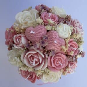 Buket od svijeća - Heartfelt Blossom