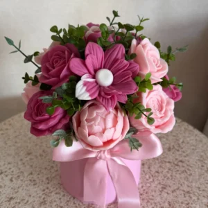 buket 15 rozi